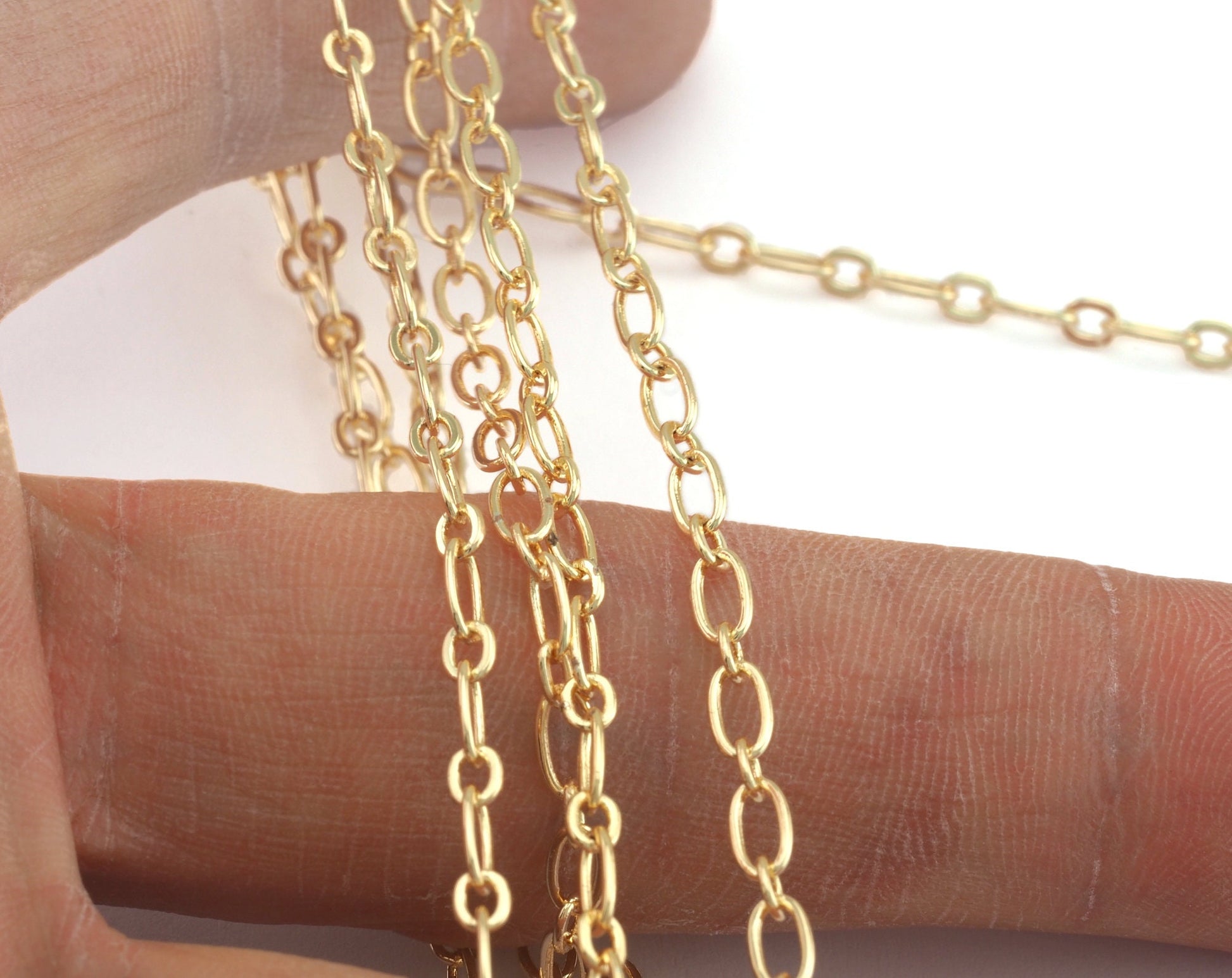 Soldered Oval cable trace chain 3.1mm Gold Tone Lacquer iron Z159