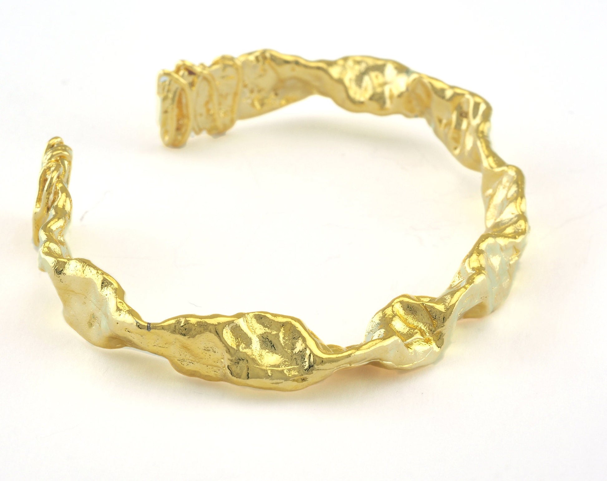 Organic Shape Bracelet Shiny Gold Plated Brass (64mm inner size - Adjustable ) OZ3149