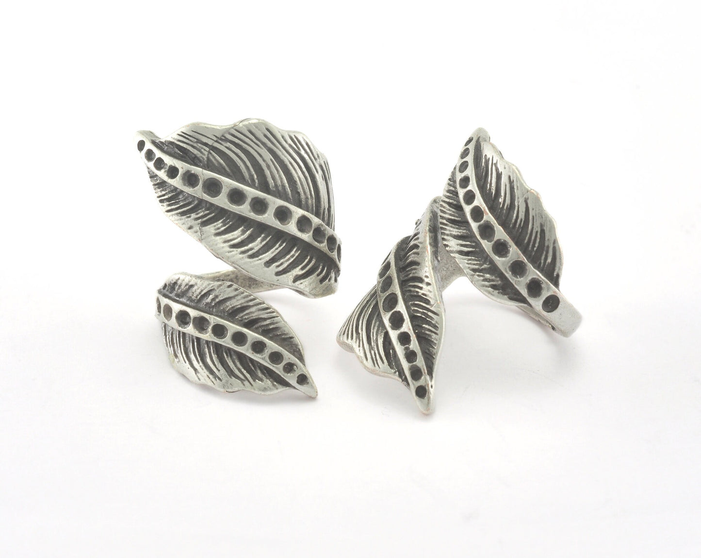 Leaf Ring Adjustable Bezel Antique Silver Plated brass (17.5mm 7US inner size - Adjustable ) OZ2816