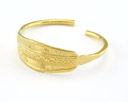 Textured Bracelet Shiny Gold Plated Brass Adjustable (64mm inner size - Adjustable ) OZ3154