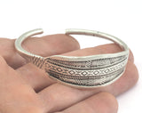 Textured Bracelet Antique Silver Plated Brass Adjustable (64mm inner size - Adjustable ) OZ3154