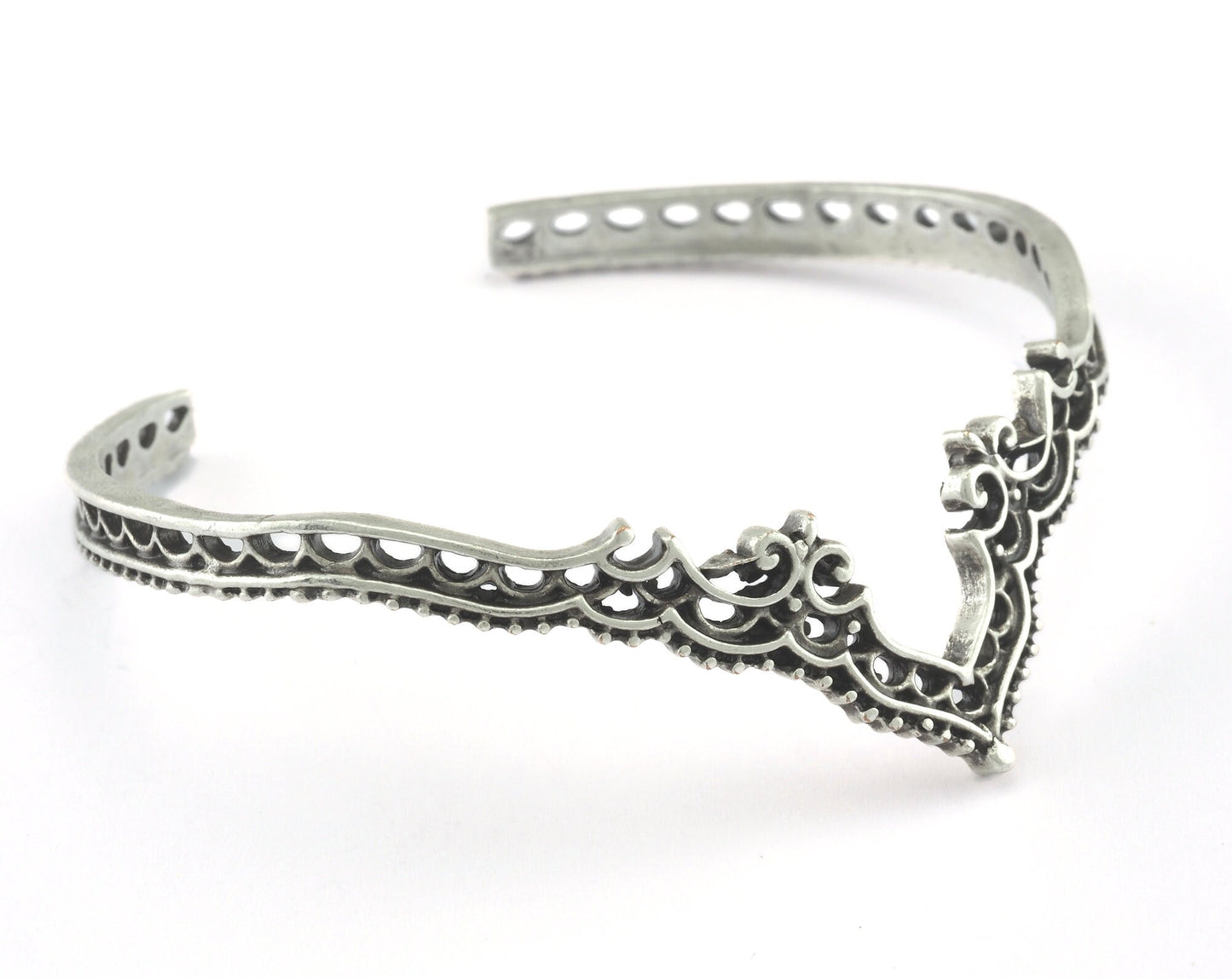 Crown Bracelet Antique Silver Plated Brass hole for charms (64mm inner size - Adjustable ) OZ3158