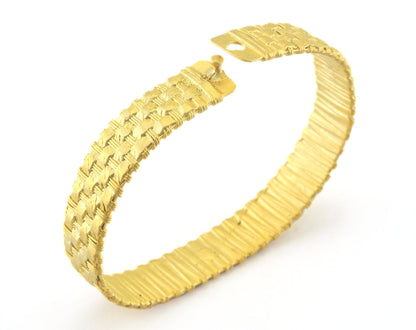 Locked Bracelet Weave Shape Matte Gold Plated Brass (60mm inner size - Adjustable ) OZ3153