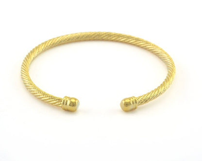 Swirl Bracelet Shiny Gold Plated Brass Adjustable (62mm inner size - Adjustable ) OZ3156
