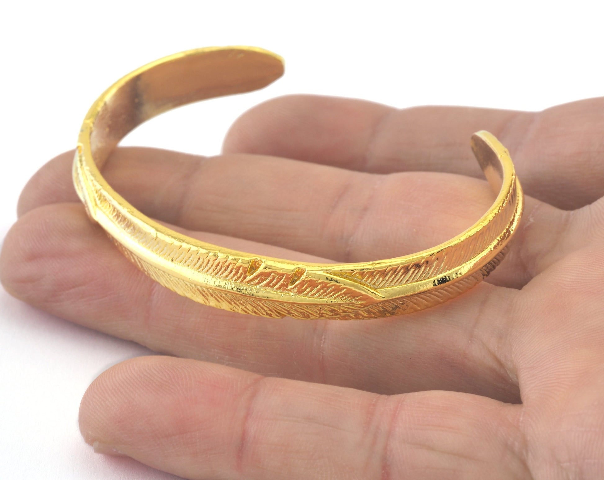 Feather Cuff Bracelet Shiny Gold Plated Brass (62mm inner size - Adjustable ) OZ3174