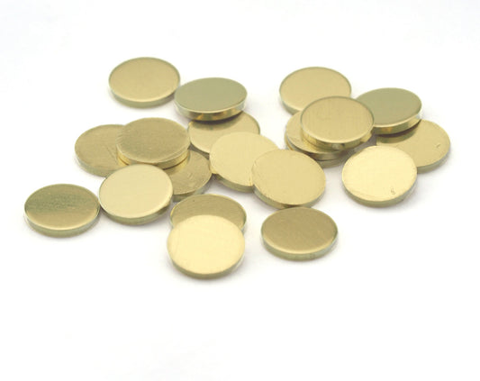 Round coin shape brass 6mm thickness is 0.8mm raw brass 3447 tmlp