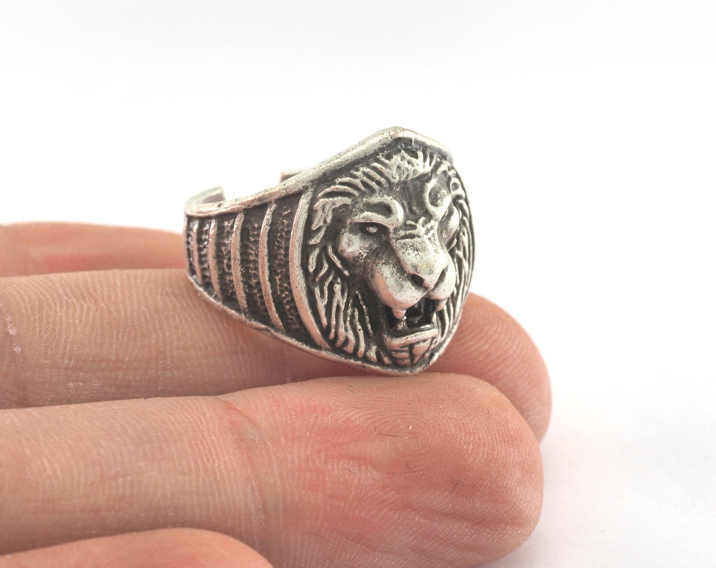 Ring Lion Adjustable Ring Antique Silver Plated Brass (18.5mm 8.5US inner size) OZ3354