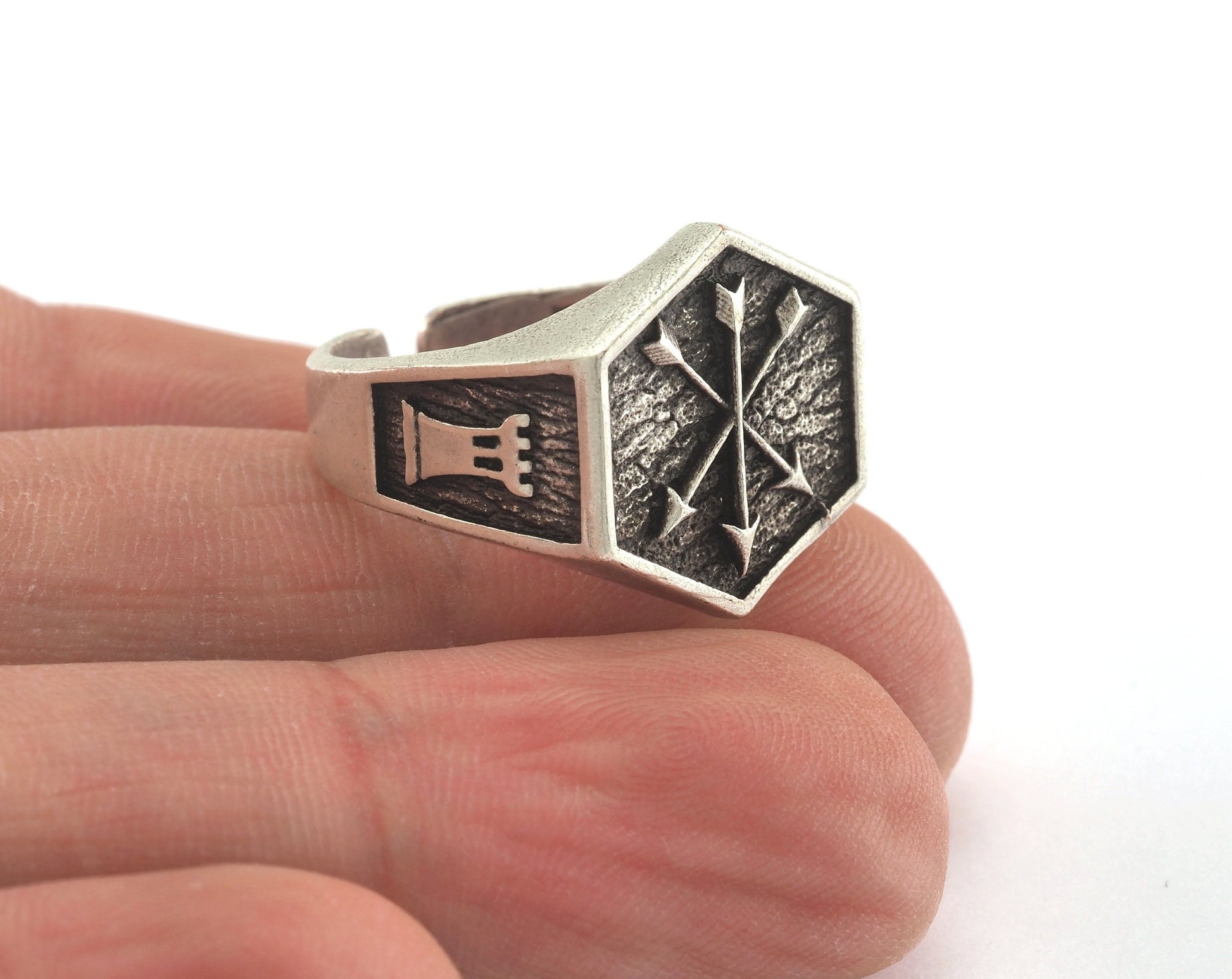 Arrow Castle Adjustable Ring Antique Silver Plated brass (18mm 8US inner size) OZ3369