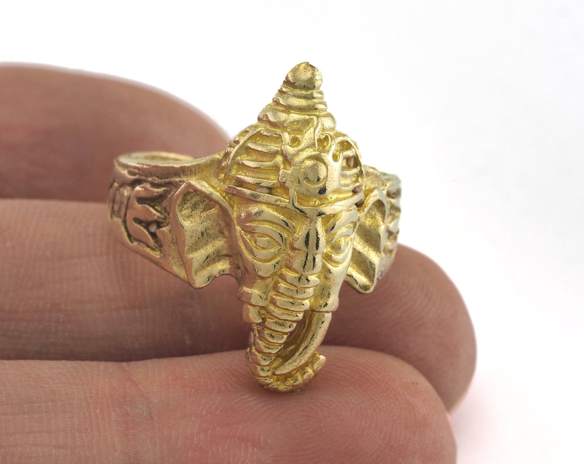 Elephant Adjustable Ring Raw Brass (19mm 9US inner size) Oz3375