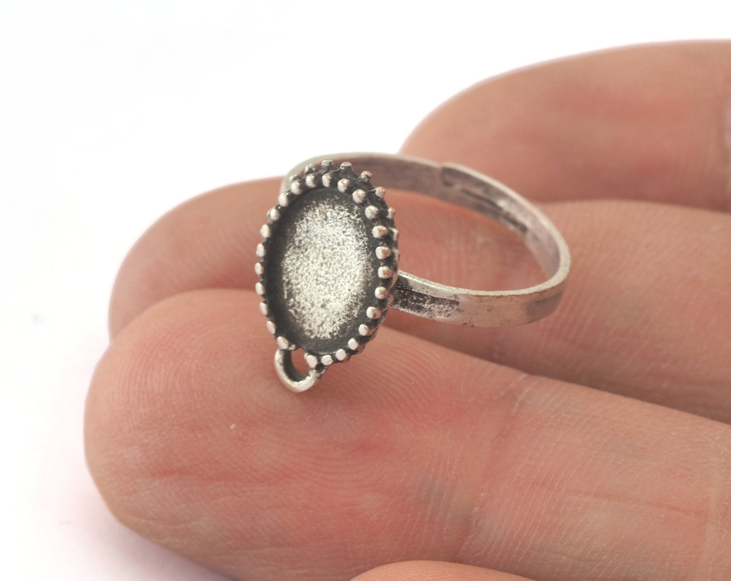 Ring Adjustable Ring Bezel - Loop Antique Silver Plated brass (17mm 7US inner size - Adjustable ) OZ2678