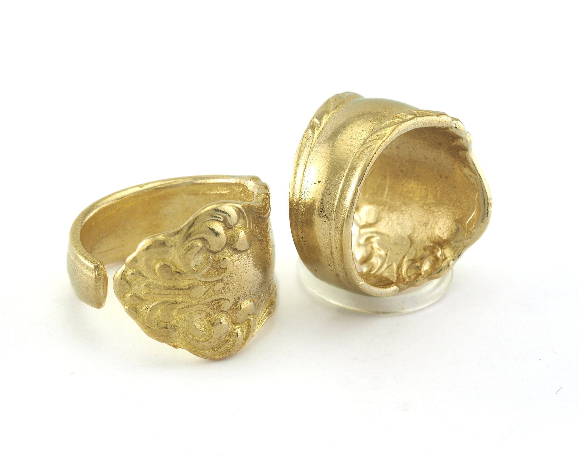Spoon Ring Flower Patterned Adjustable Ring Raw Brass (17.5mm 7US inner size) OZ2692