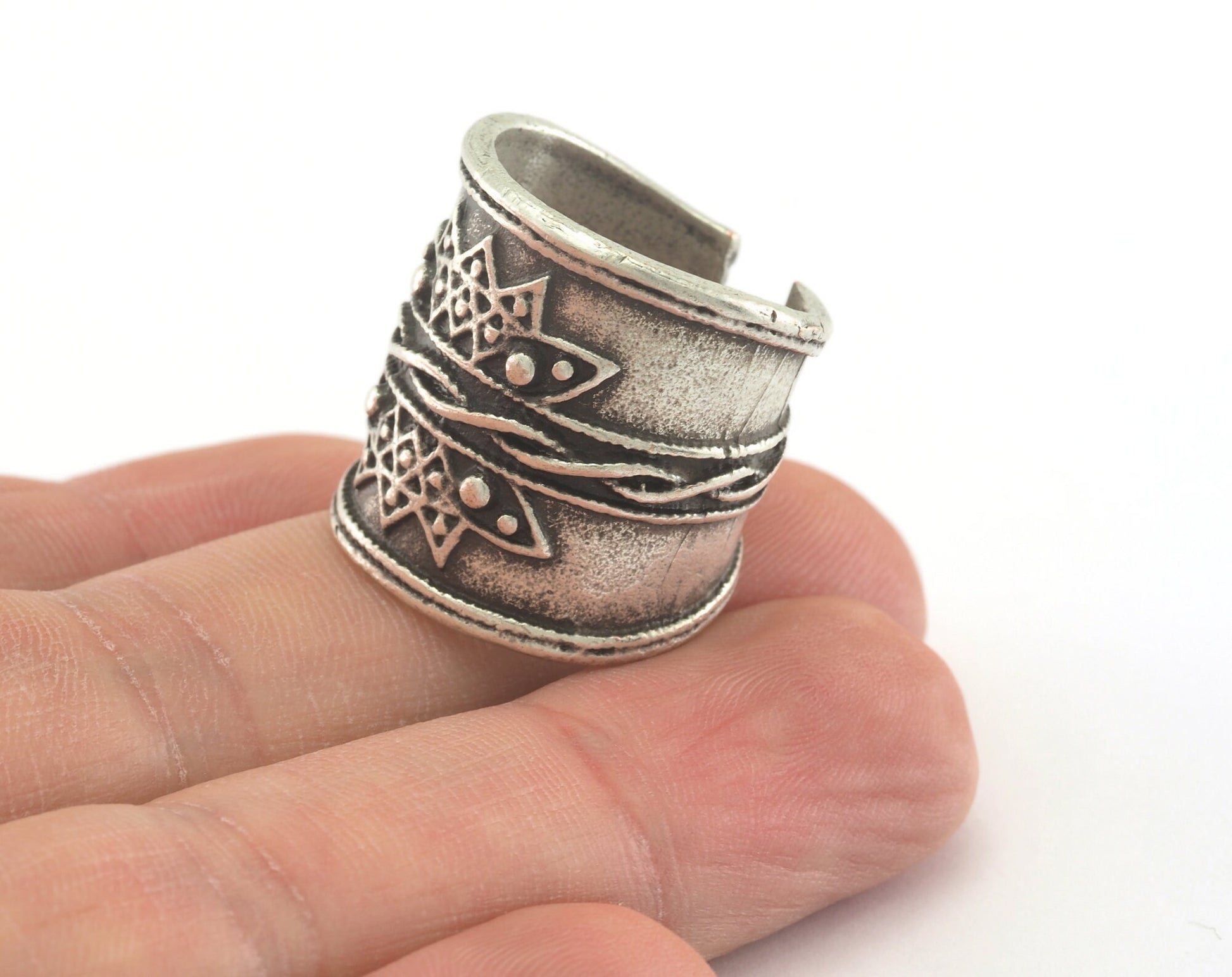 Ring Textured Round Adjustable Ring Antique Silver Plated Brass (17.5mm 7US inner size) OZ2407 23mm