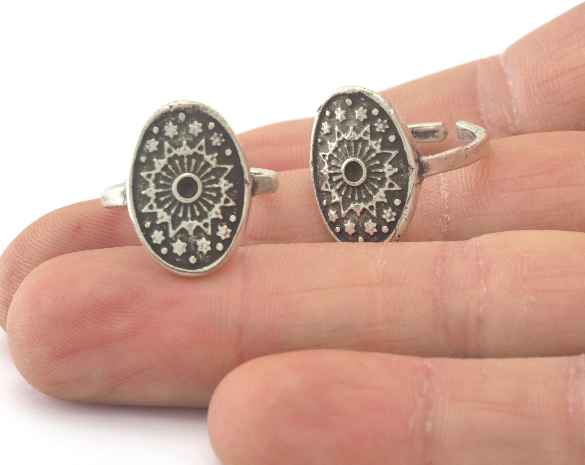 Ring Adjustable Ring Bezel Antique Silver Plated Brass (16.5mm 6US inner size - Adjustable ) OZ2128