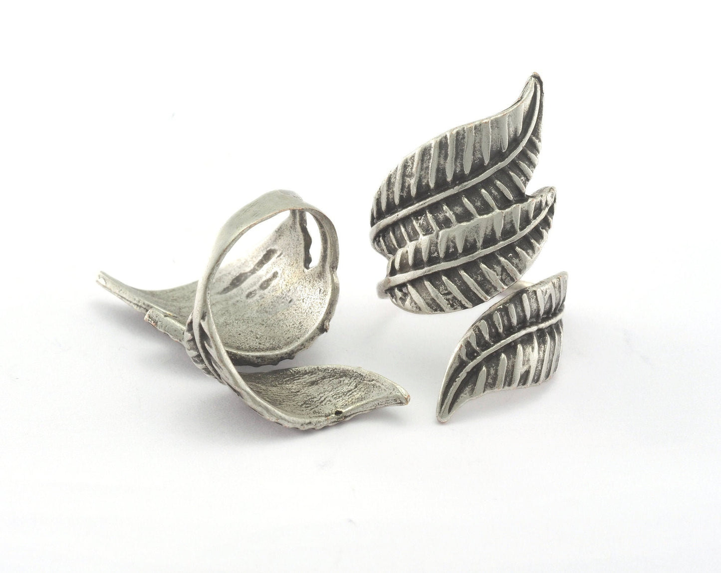 Leaf Ring Adjustable Antique Silver Plated brass (17.5mm 7US inner size - Adjustable ) OZ2809