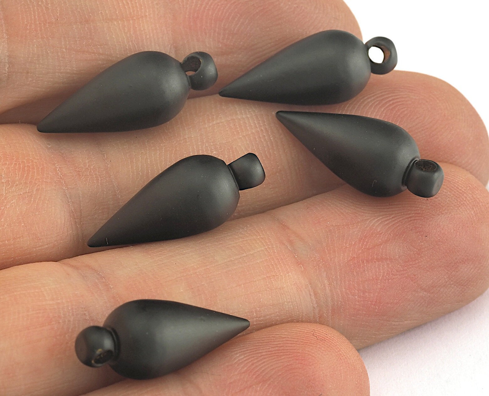 Spike Pendulum 8x20mm Black Painted Brass (2mm 12 gauge hole ) 3523