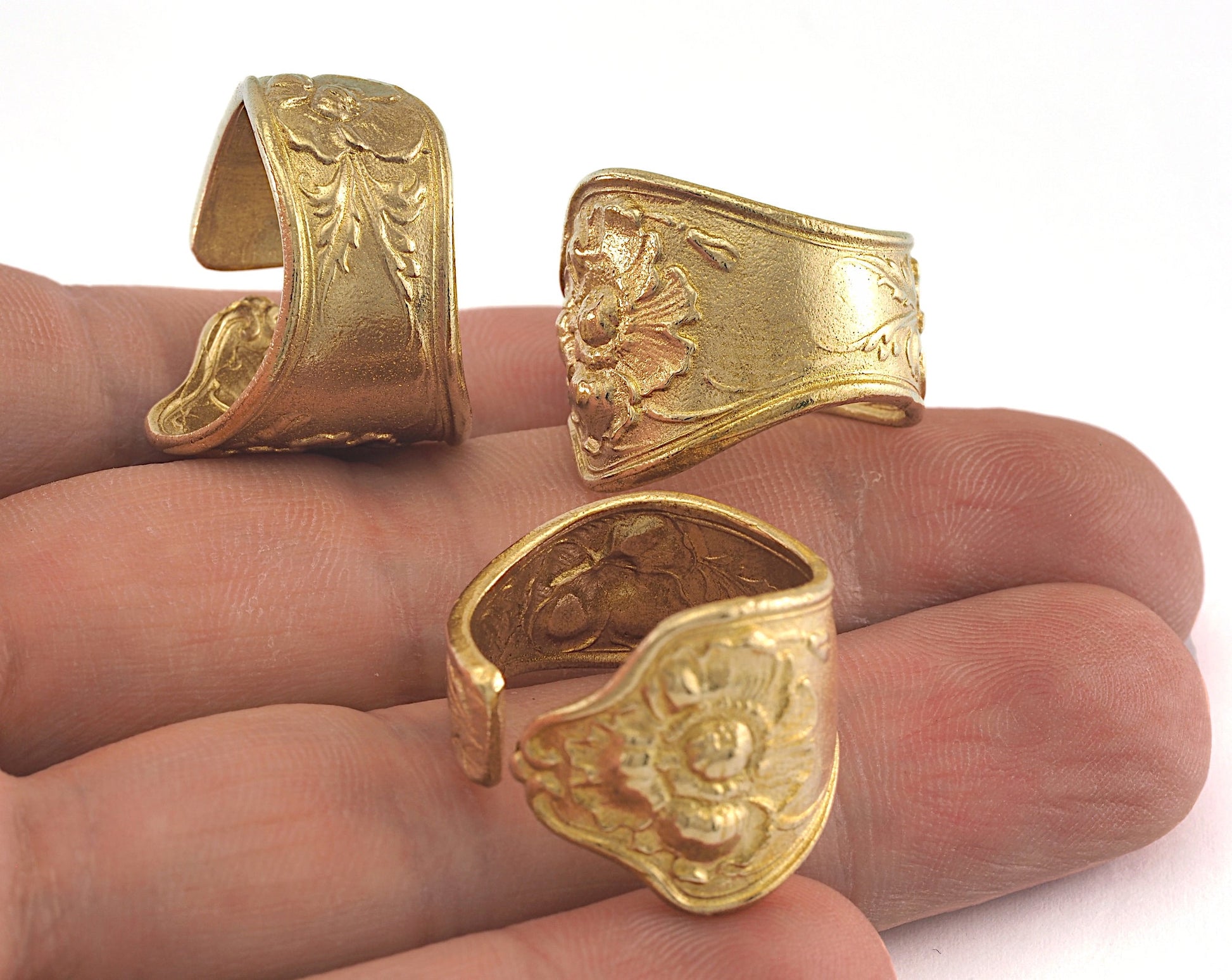 Spoon Ring Flower Patterned Adjustable Ring Raw brass (18.5mm 8.5US inner size) OZ2754