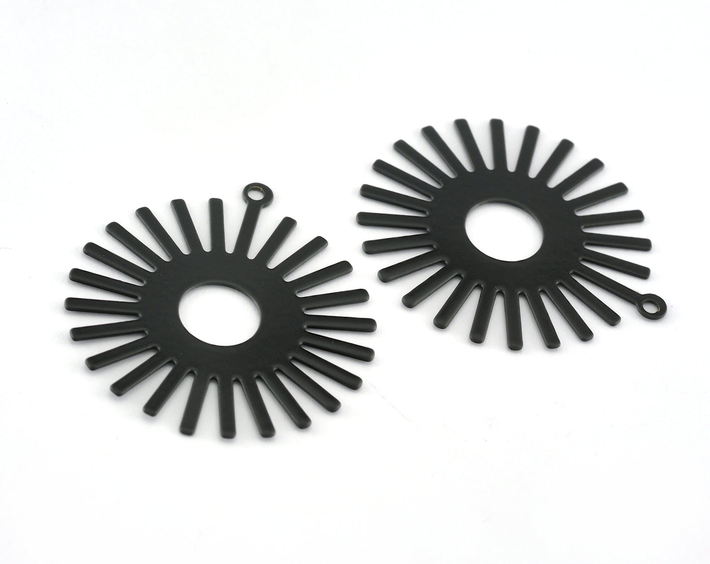 Sun Charms 33x30mm 1 hole Black painted brass findings OZ3571-150