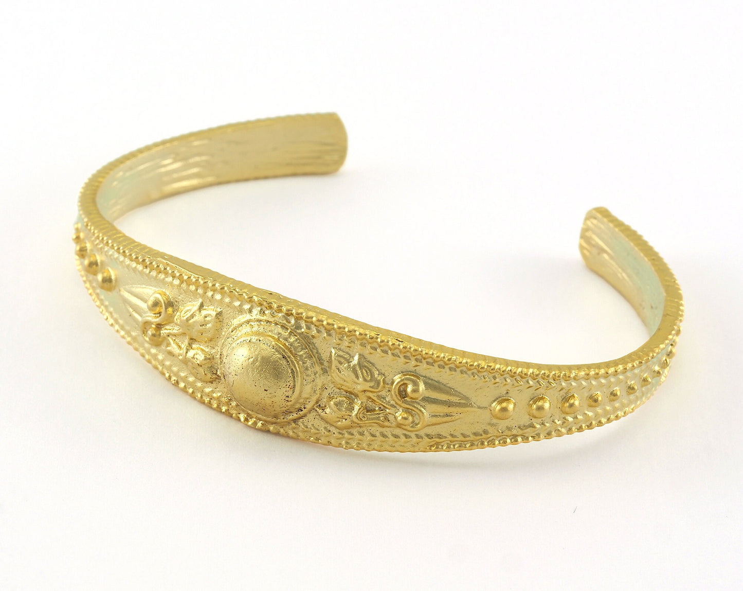 Textured Bracelet Matte Gold Plated Brass 1 pc. (58mm inner size - Adjustable ) OZ2959