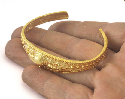 Textured Bracelet Matte Gold Plated Brass 1 pc. (58mm inner size - Adjustable ) OZ2959