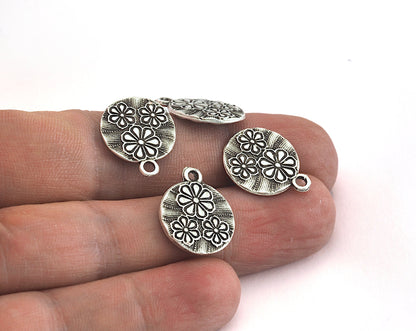 Circle Flower Textured 17mm antique silver plated alloy pendant charms 2673