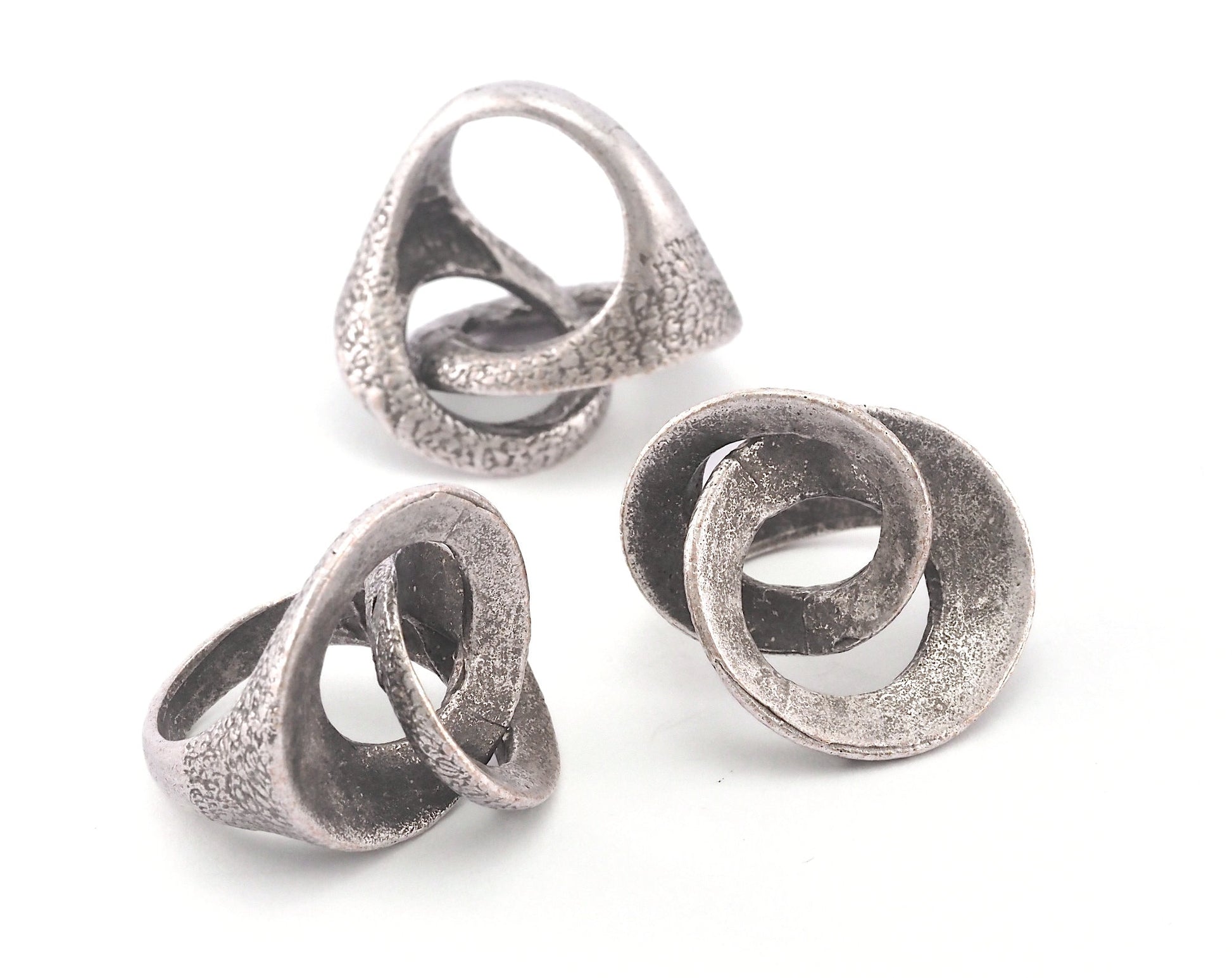 Adjustable Ring Antique Silver Plated Brass Circles (16.5mm 6US inner size) Oz3644