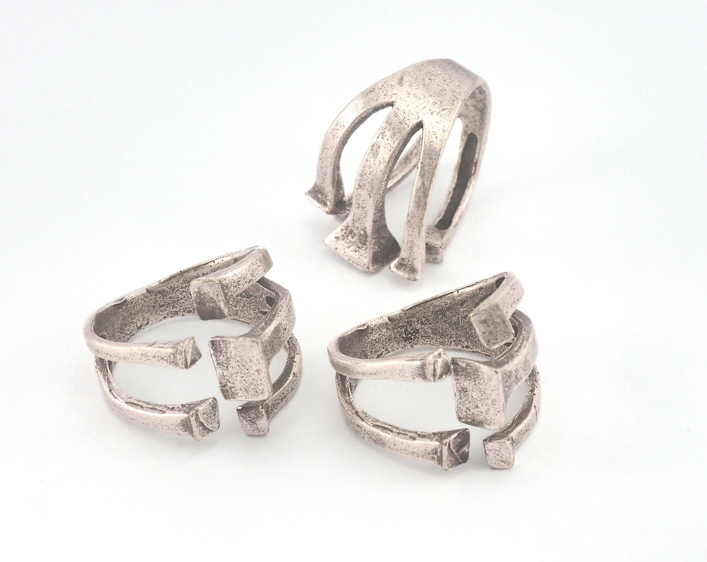 Adjustable Ring Antique Silver Plated brass (19.5mm 9.5US inner size) Oz3684