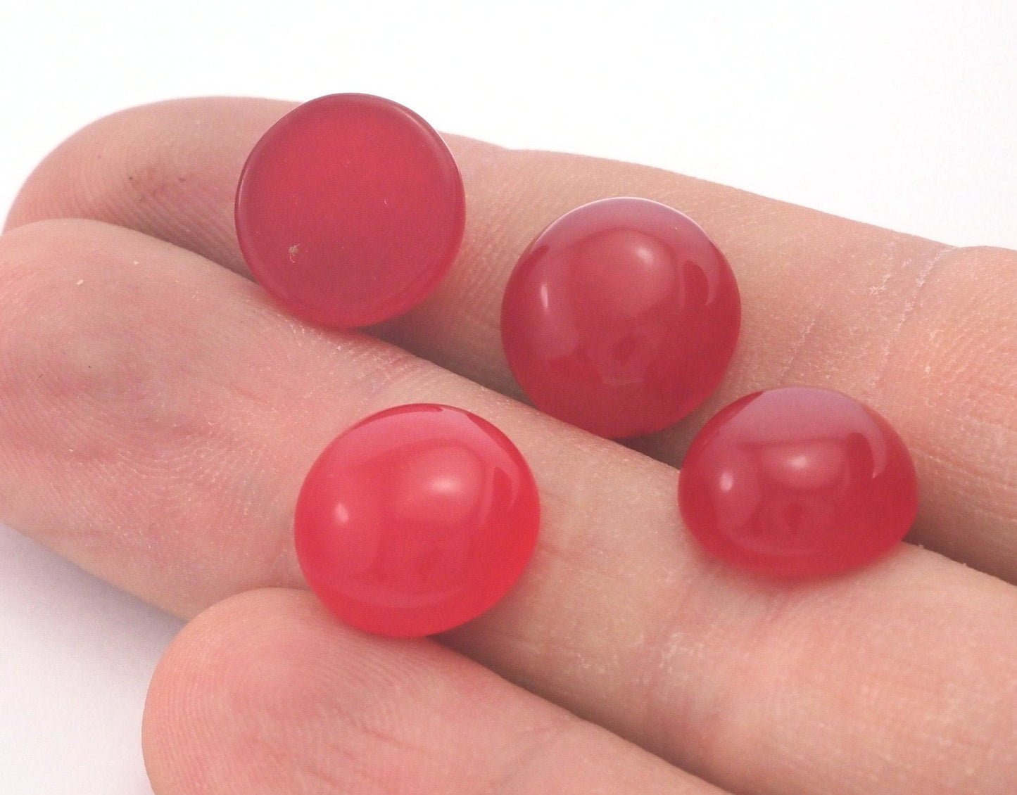 12mm Red Dyed quartzite round cabochon 120CB CAB68-08