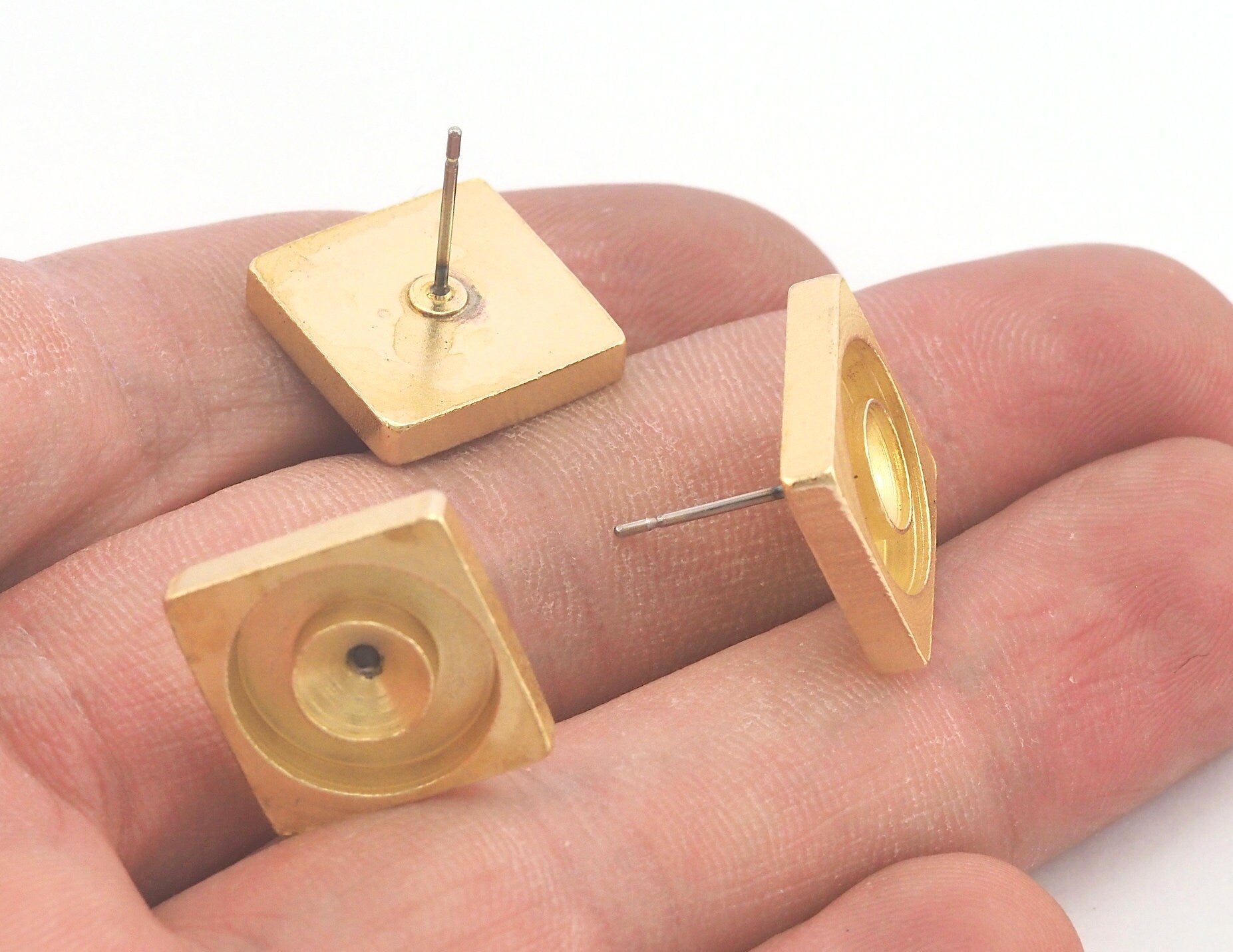 Square Earring Stud Posts Cone Bezel raw brass 15x15mm 6mm bezel OZ3731