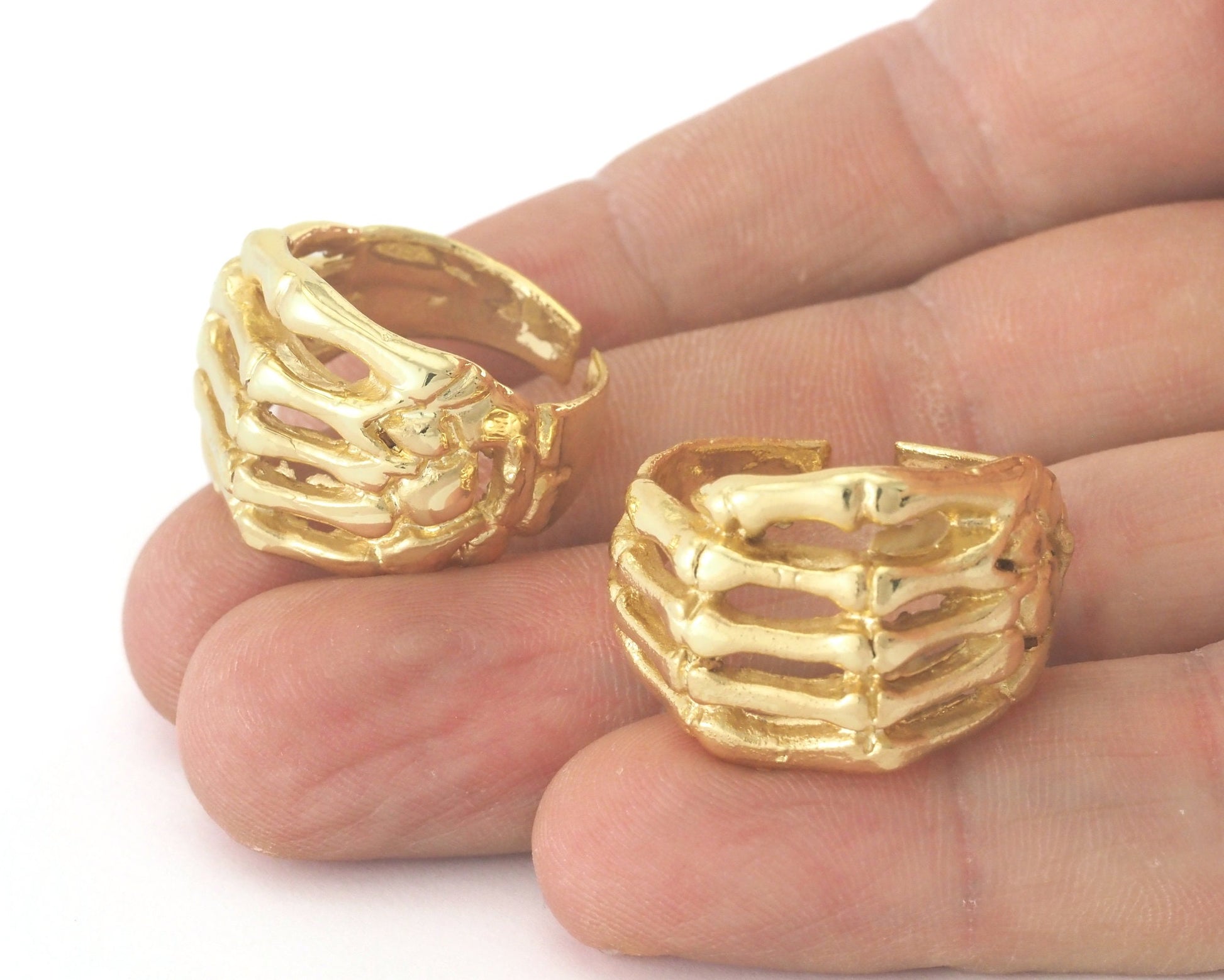 Skeleton Hand Adjustable Ring shiny gold plated brass (18mm 8US inner size) OZ2690