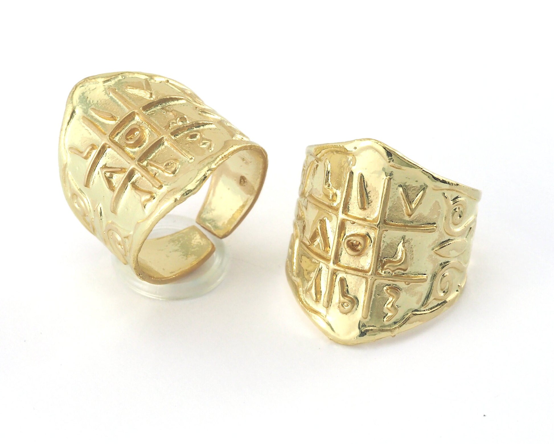 Signet Ring Symbols Adjustable Ring Shiny Gold Plated brass (20mm 10.5US inner size) OZ2669