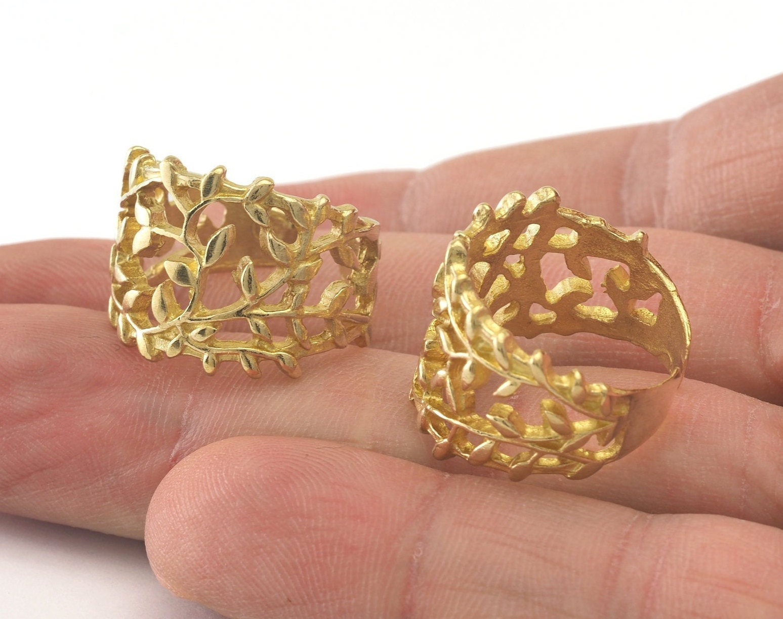 Branch Leaf Adjustable Ring Raw Brass (16.5mm 6US inner size) OZ948