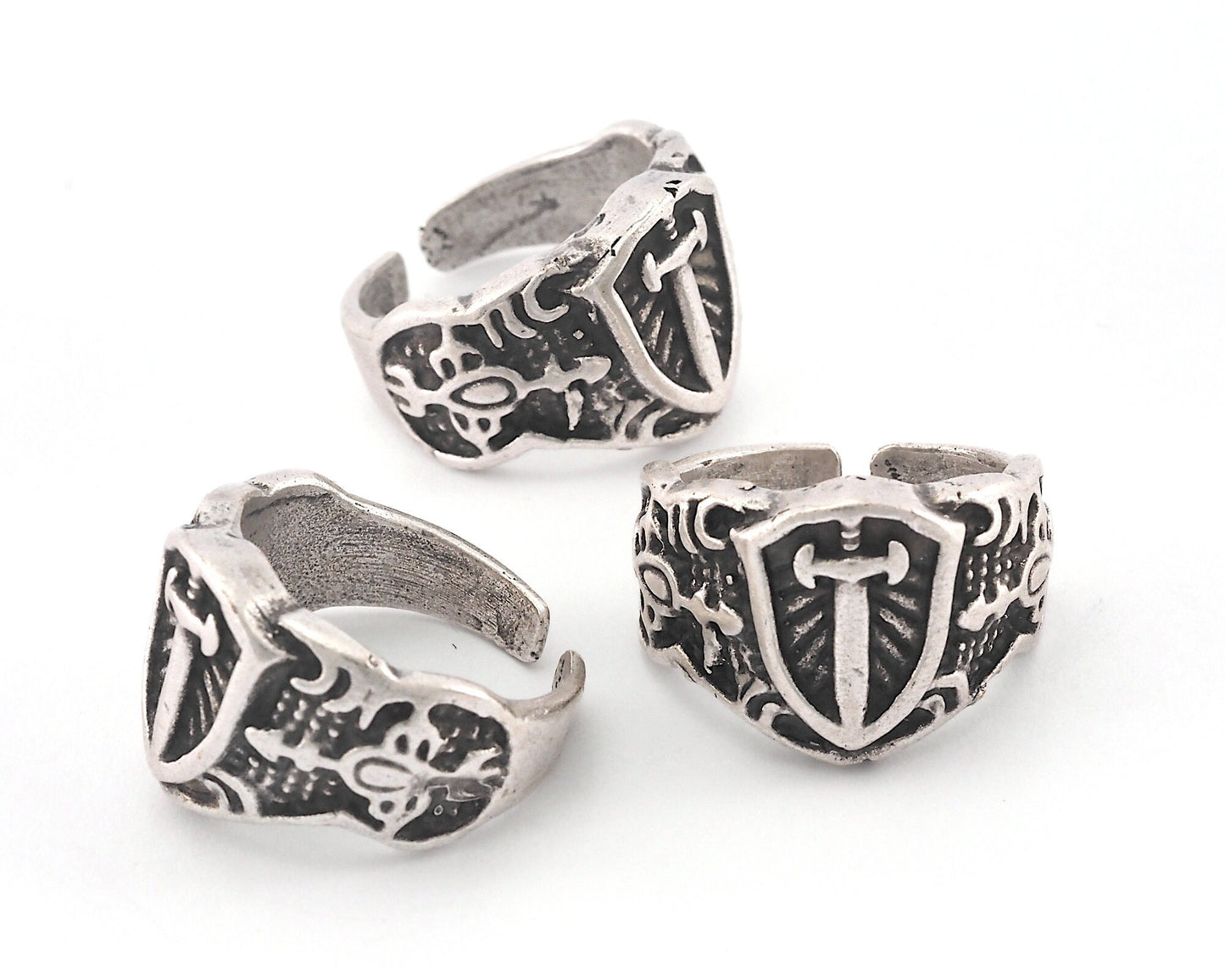 Swords - War Adjustable Ring Antique Silver Plated brass (18mm 8US inner size) Oz3805