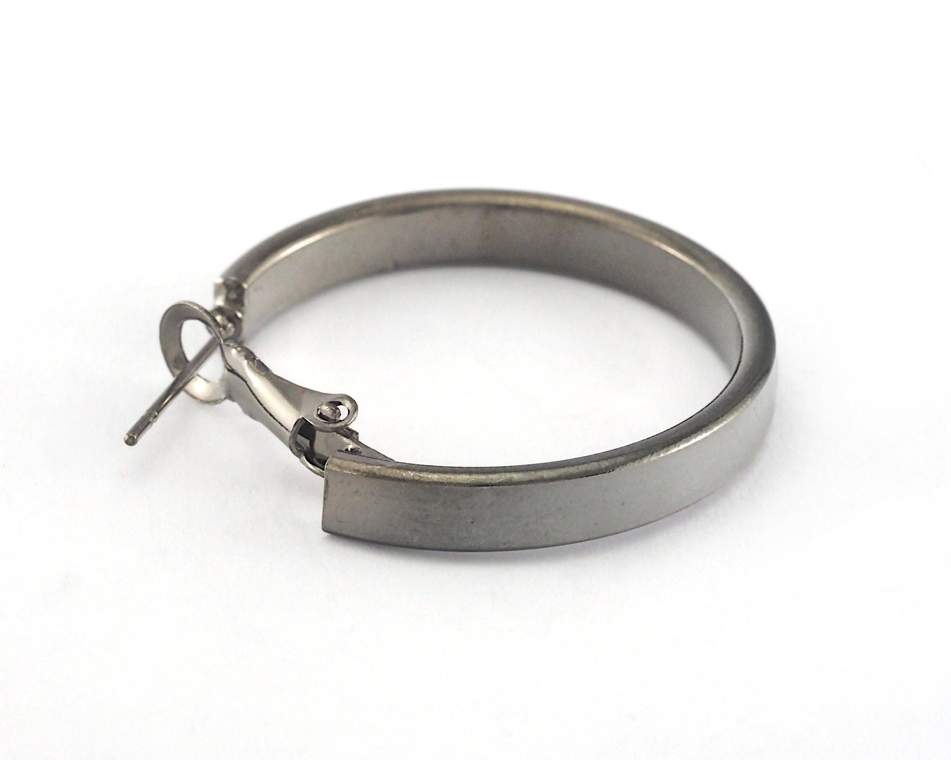 Hoop Earring (Silver, Gold, Gun Metal) plated brass round earring Posts, 28mm R149