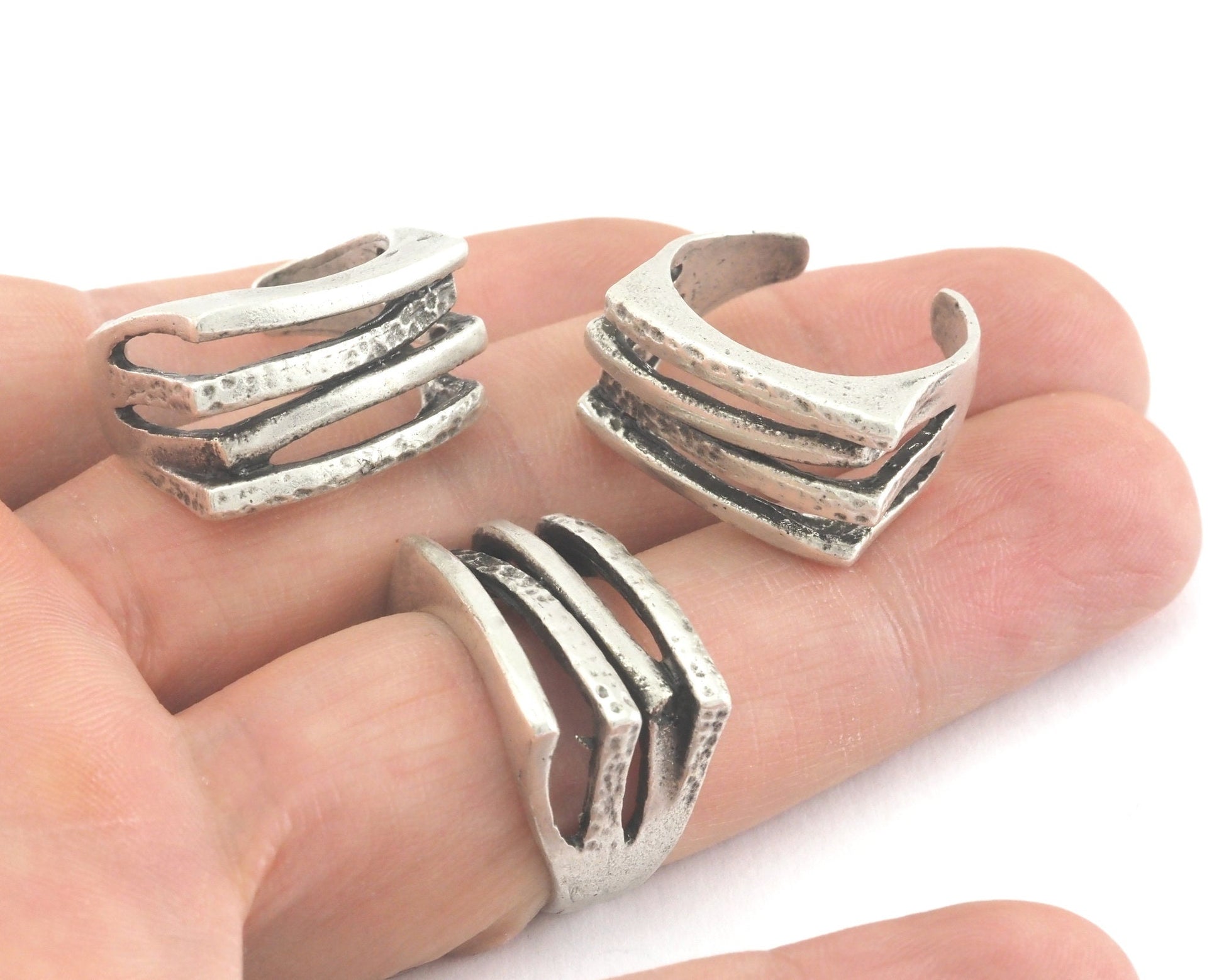 Stripes Ring Adjustable 22mm Antique Silver Plated Brass (17mm 7US inner size) OZ3840