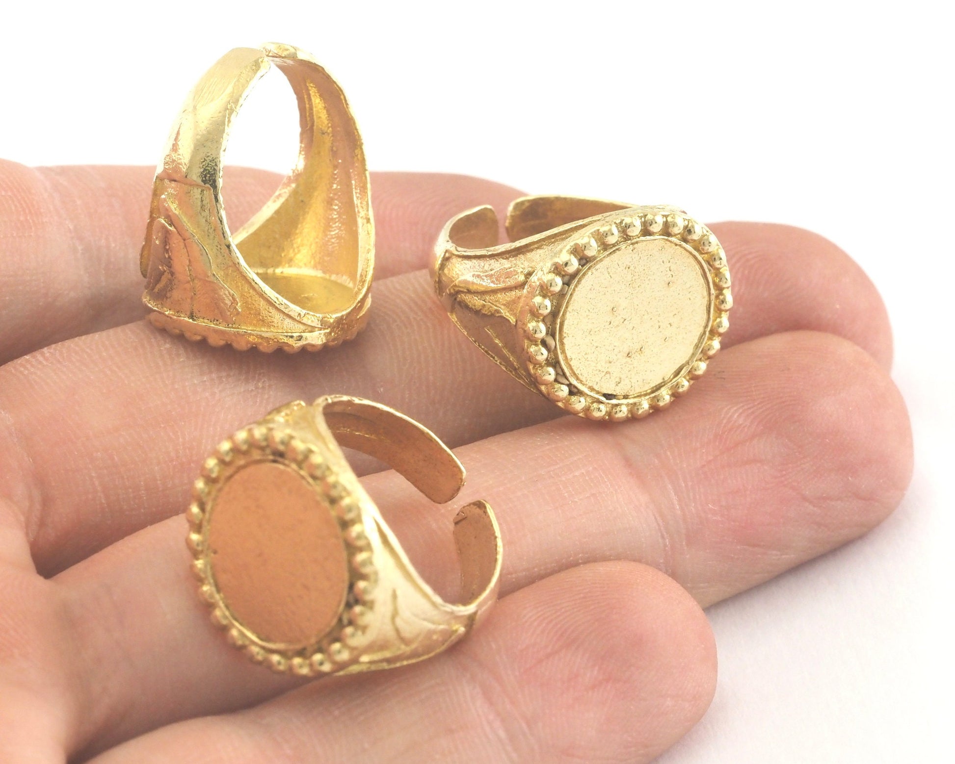 Signet Ring Adjustable Ring Bezel Blank - Raw brass (17mm 6.5US inner size - Adjustable ) OZ3853