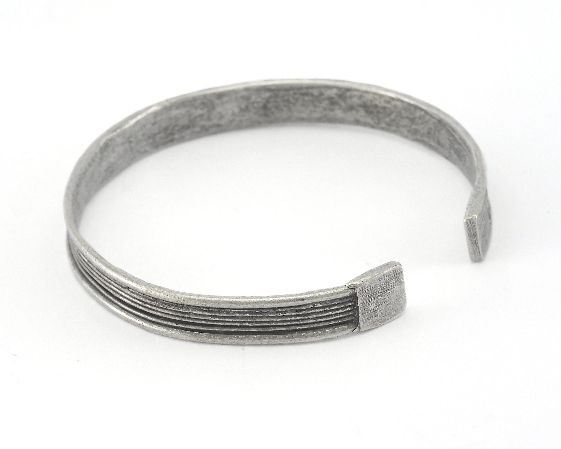 Cuff Bracelet Lines Adjustable Antique Silver Plated Brass (65mm inner size - Adjustable ) OZ3179