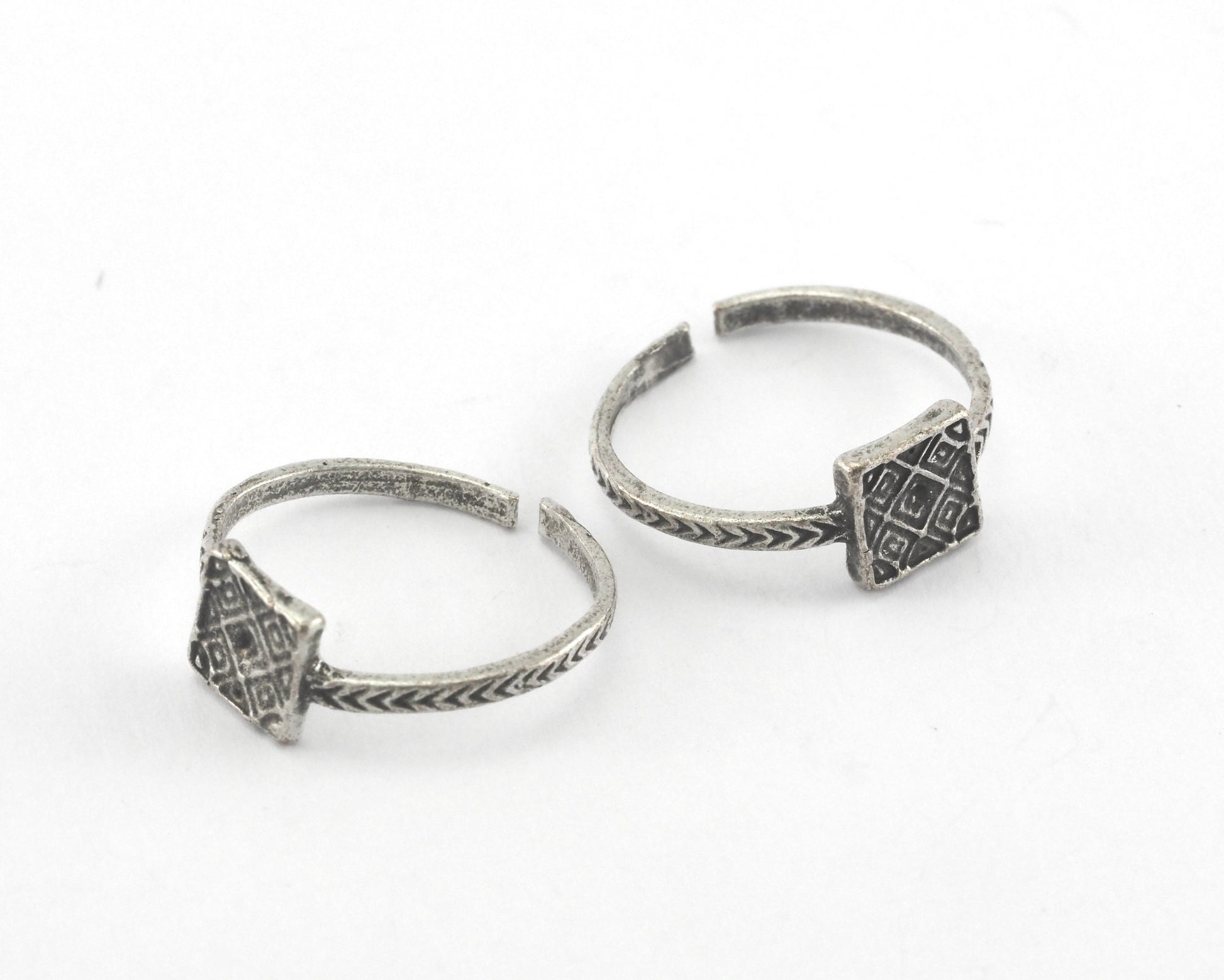 Minimalist Square Ring Adjustable Antique Silver Plated Brass (16.5mm 6.5US inner size) Oz2090