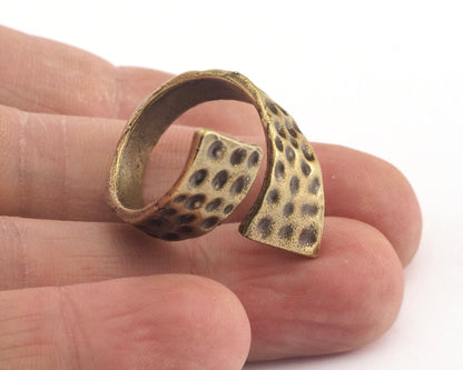 Wrap Ring Hammered Adjustable Ring Antique Bronze Plated Brass (17.5mm 7US inner size) OZ4701