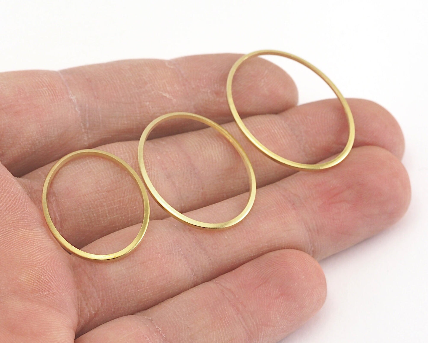 Oval Wire Ring 26 - 28 - 30mm raw brass (0,8mm 20 gauge) charms ,findings R194