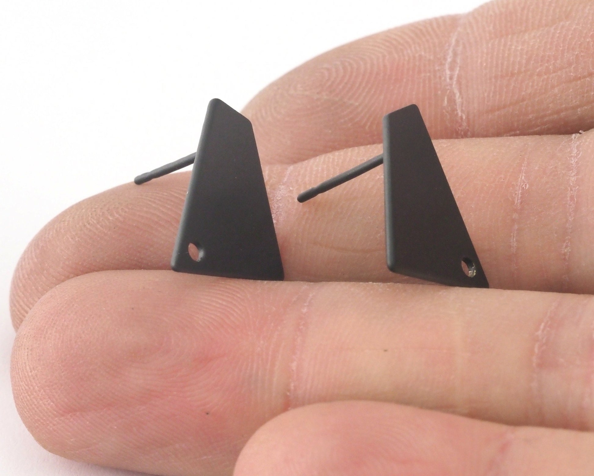 Trapezoid Earring Stud, Black Painted Brass Quadrilateral Earring Posts, 15mm 3962