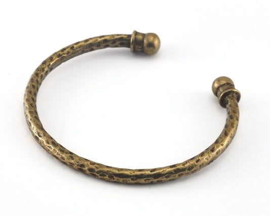 Hammered Bracelet Antique Bronze Plated Brass (64mm inner size - Adjustable ) OZ3894