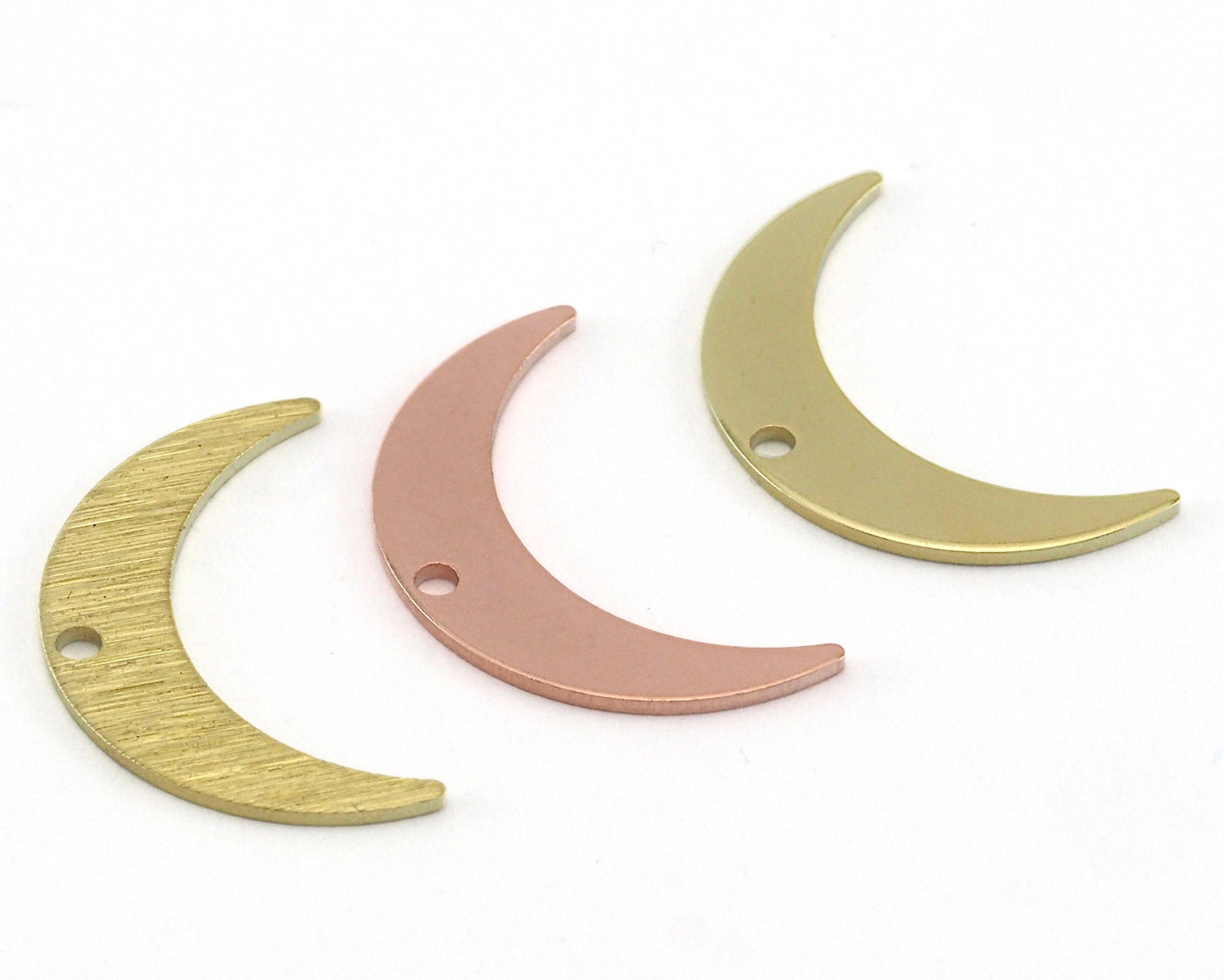 Brushed Crescent raw brass copper 22mm (0.8mm thickness) 1 hole charms findings R223-75