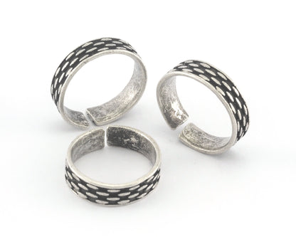 Minimalist Band Ring Textured Adjustable Antique Silver Plated Brass OZ3941
