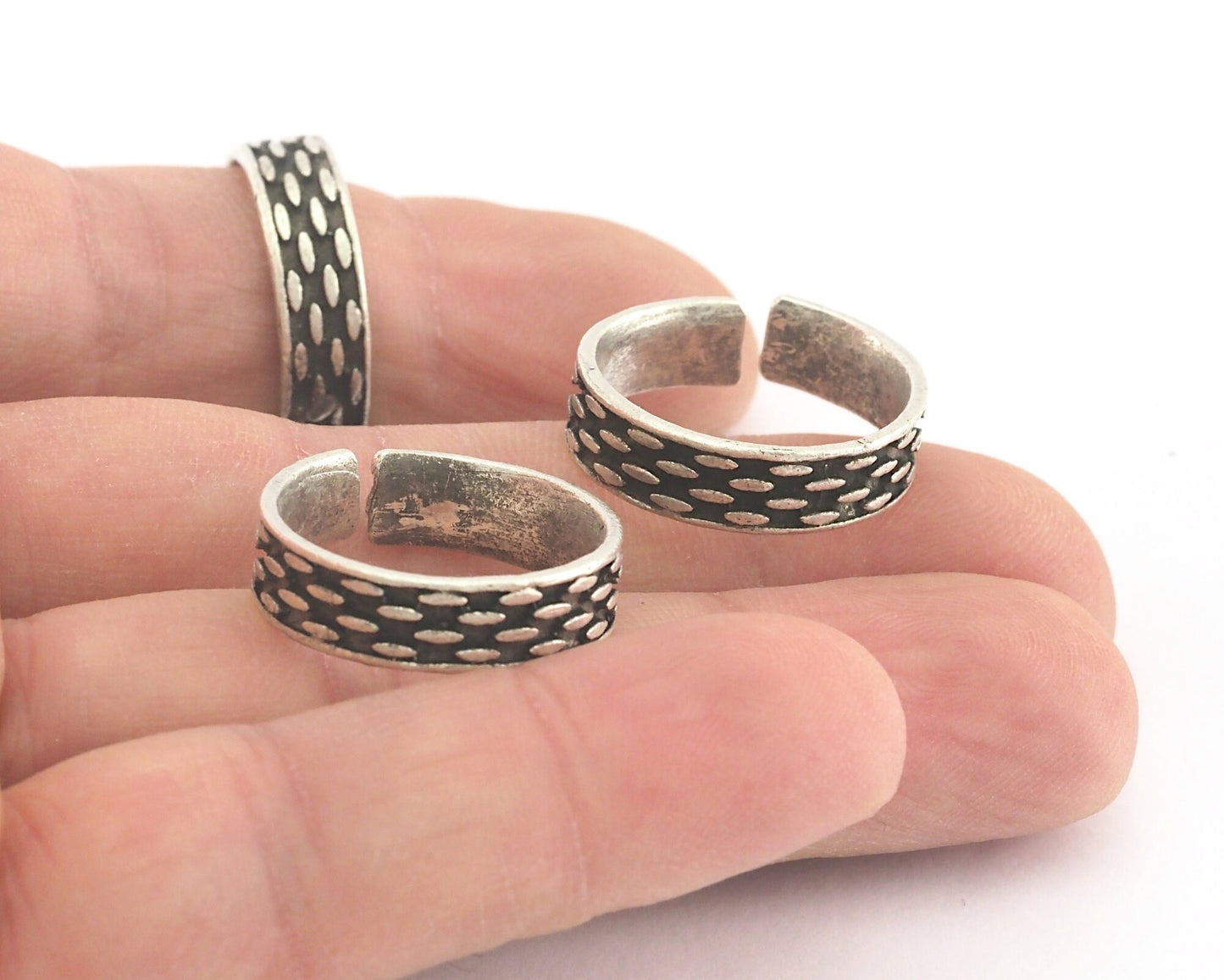 Minimalist Band Ring Textured Adjustable Antique Silver Plated Brass OZ3941