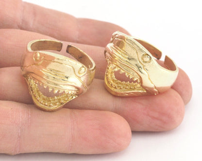 Shark Adjustable Ring Raw brass (21.5mm - 24mm 12US - 15US inner size) Oz4002