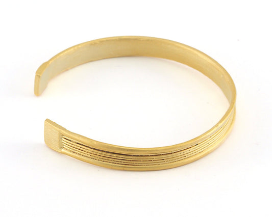 Cuff Bracelet Lines Matte Gold Plated Brass (65mm inner size - Adjustable ) OZ3179