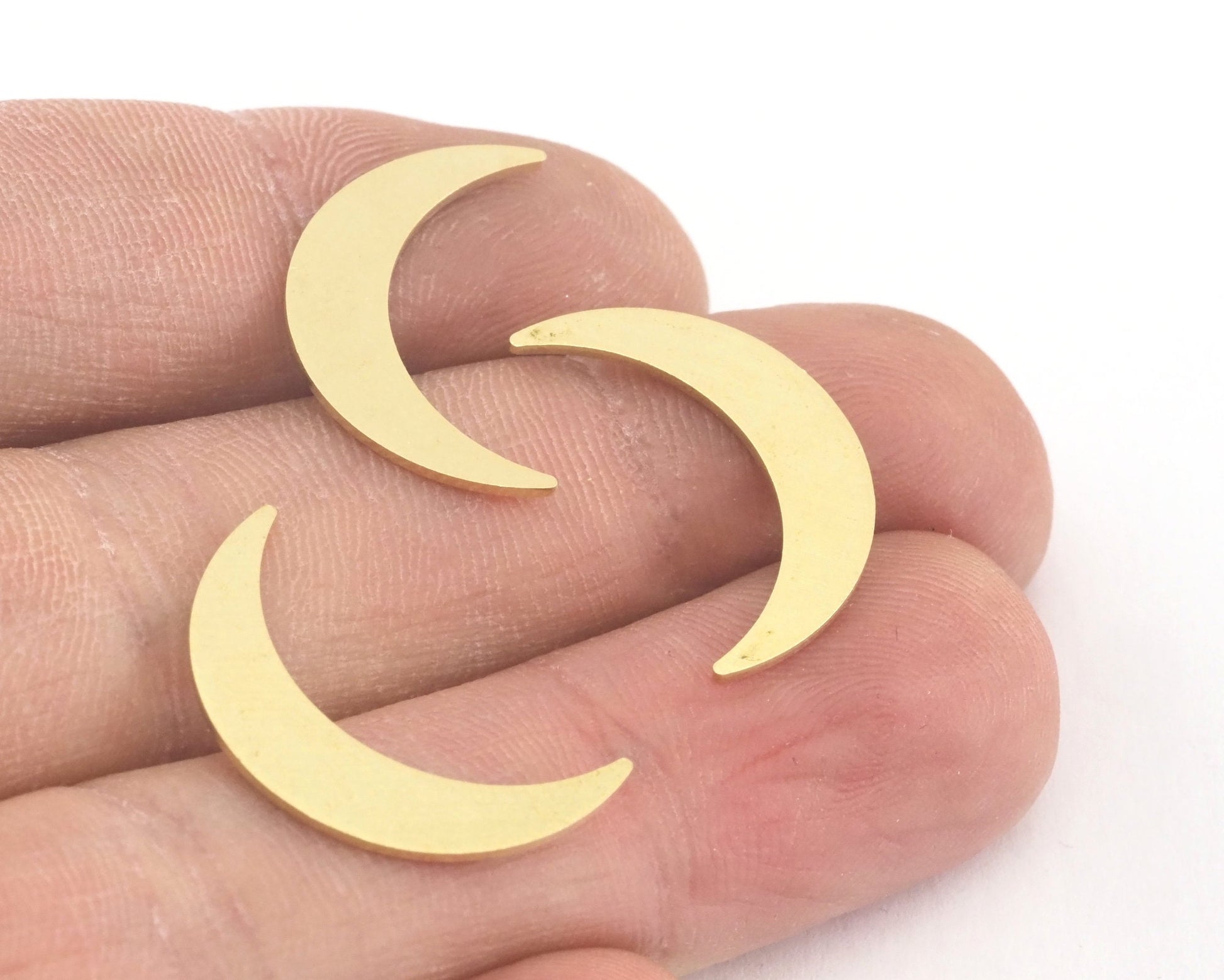 Crescent raw brass 22mm (0.8mm thickness) No hole charms findings OZ3604-70