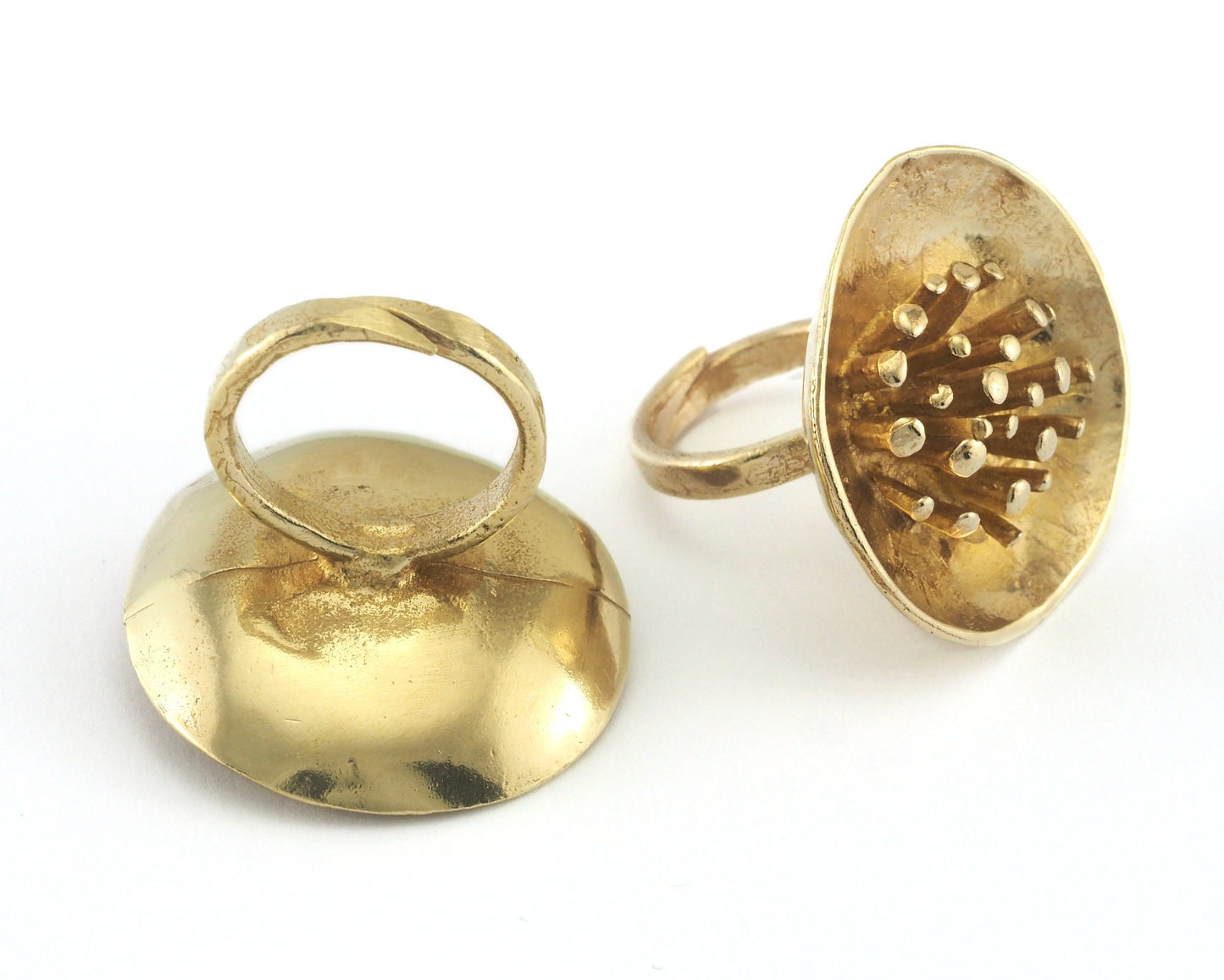 Flower Adjustable Ring Raw Brass OZ4016