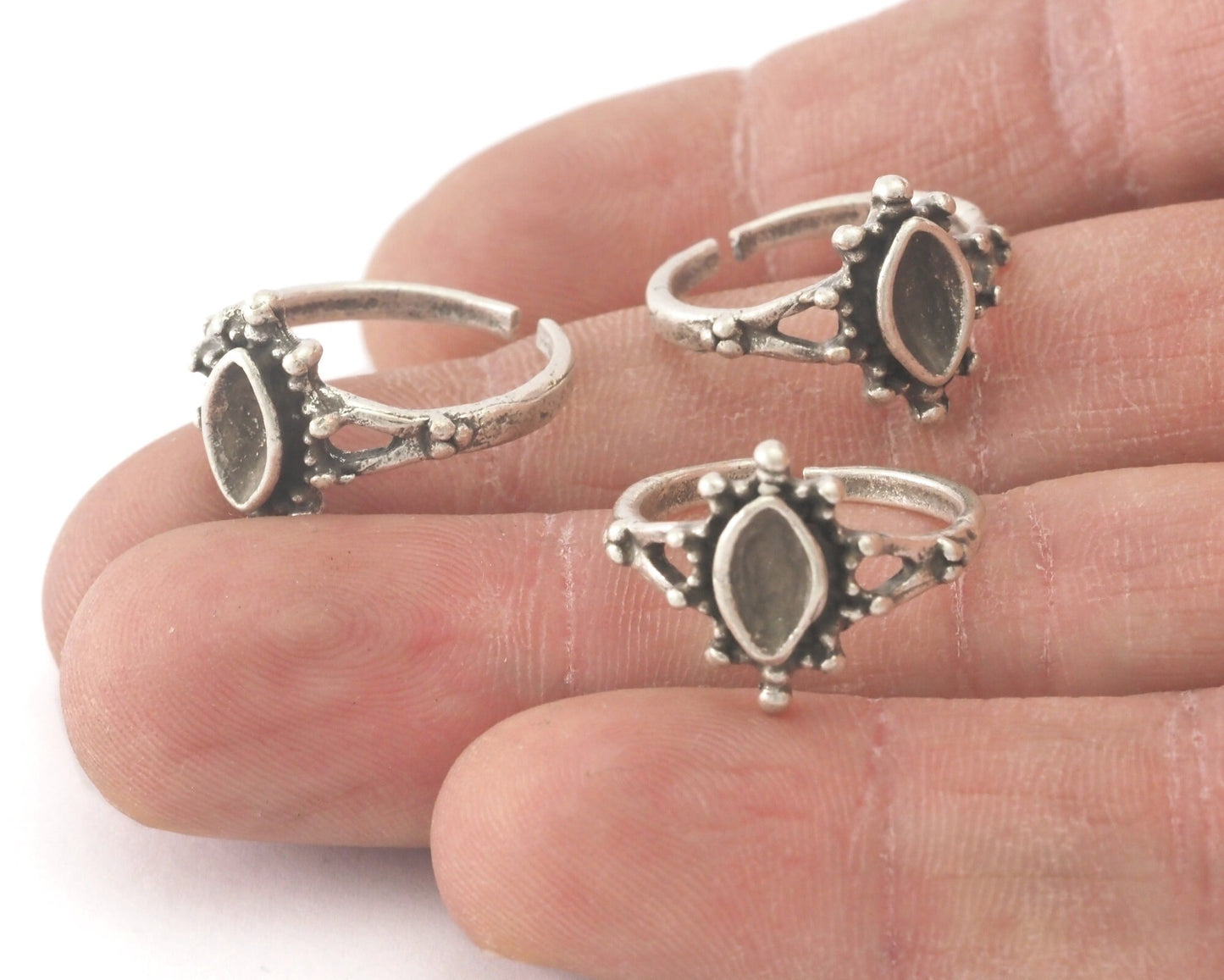 Marquise Ring Adjustable Ring Bezel Antique Silver Plated Brass (16mm 5US inner size - Adjustable ) 1308