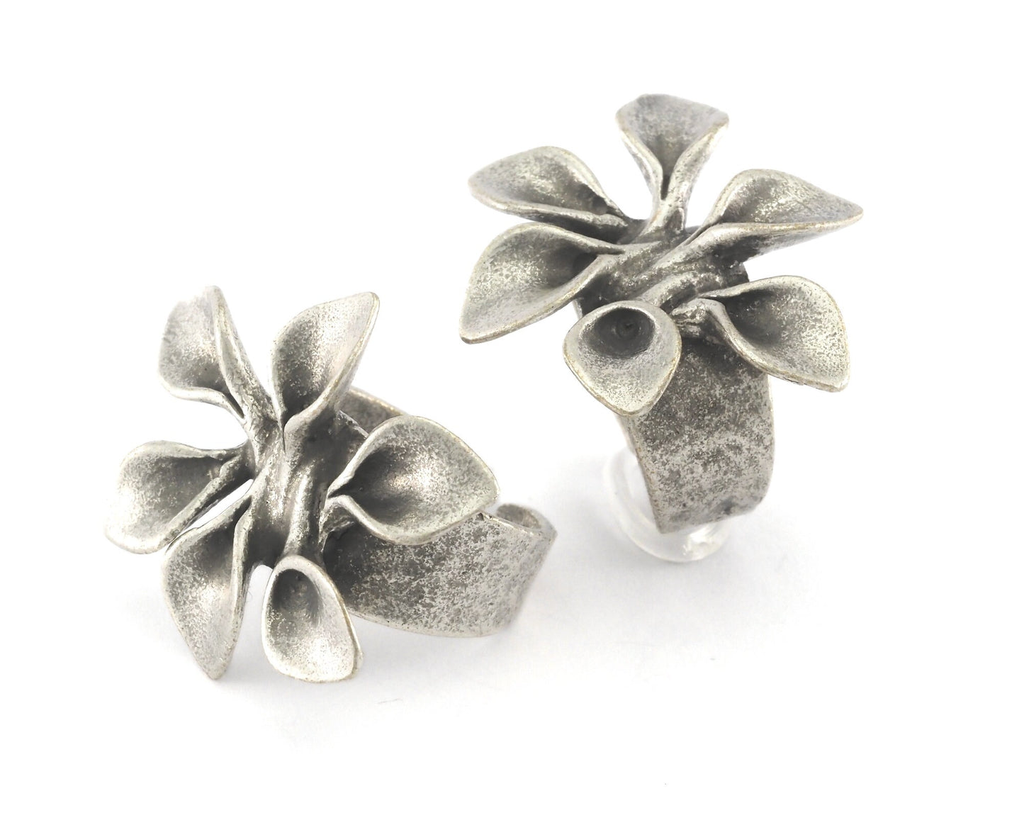 Flower Adjustable Antique Silver Plated Brass 4024